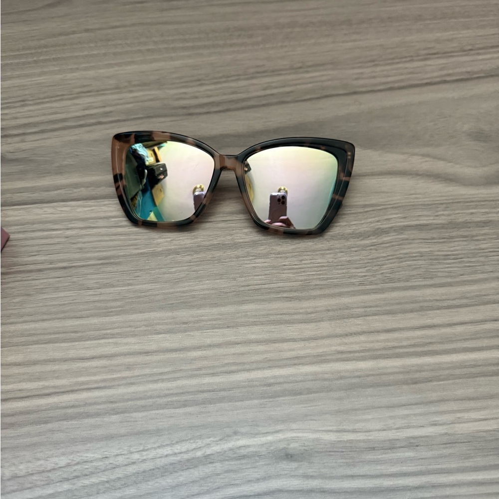 Diff Eyewear Brown Oversized Square Sunglasses